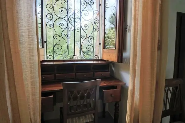 Deluxe Oda, 1 Büyük (Queen) Boy Yatak, Sigara İçilmez, Bahçe Manzaralı