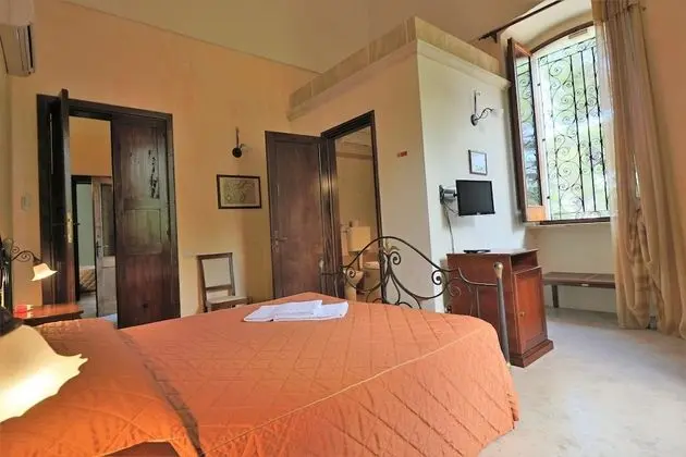 Deluxe Oda, 1 Büyük (Queen) Boy Yatak, Sigara İçilmez, Bahçe Manzaralı