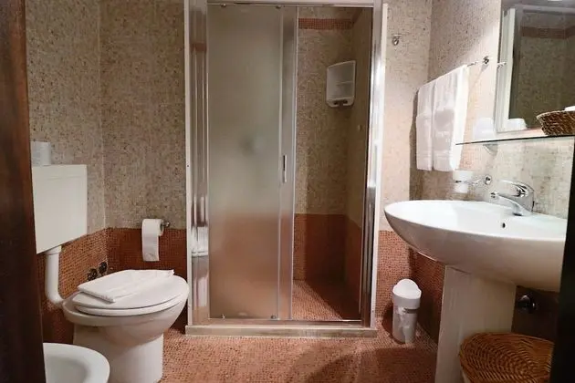 Deluxe Oda, 1 Büyük (Queen) Boy Yatak, Sigara İçilmez, Bahçe Manzaralı