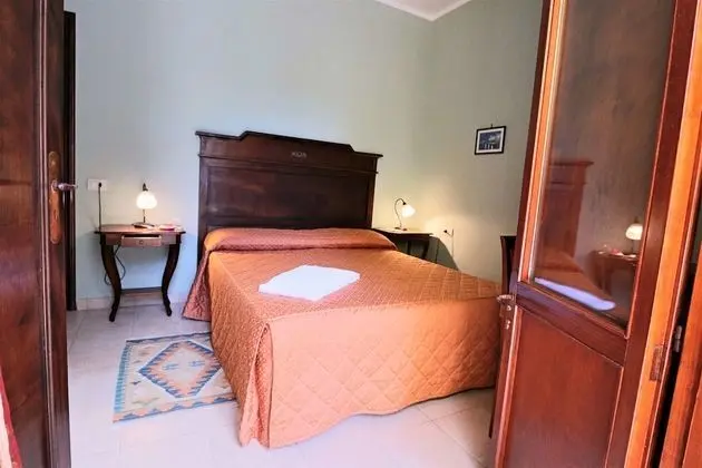 Standard Tek Büyük veya İki Ayrı Yataklı Oda, 1 Büyük (Queen) Boy Yatak, Bahçe Manzaralı