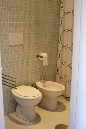 Üç Kişilik Oda (Rosso Piceno)