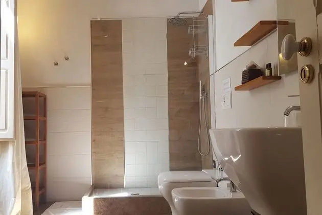 Standard Tek Büyük veya İki Ayrı Yataklı Oda, Balkon