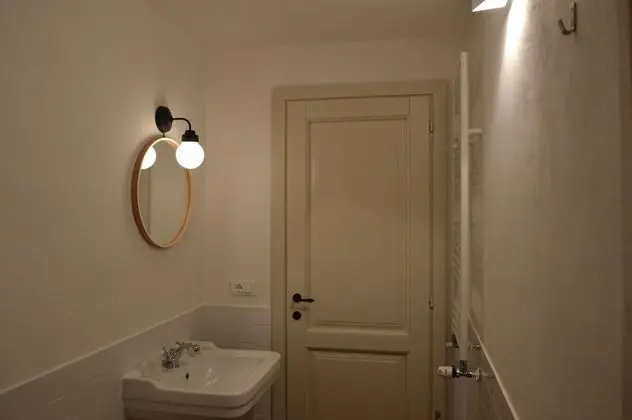 Üç Kişilik Oda, Ortak Banyo