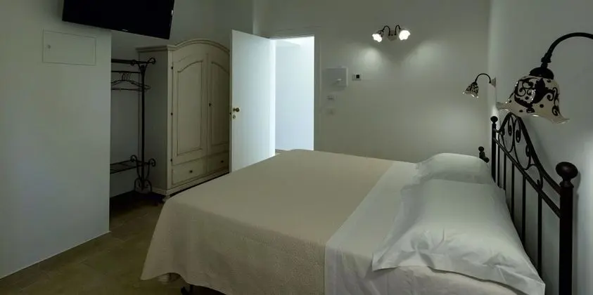 Traditional Tek Büyük Yataklı Oda (Dante Alighieri)