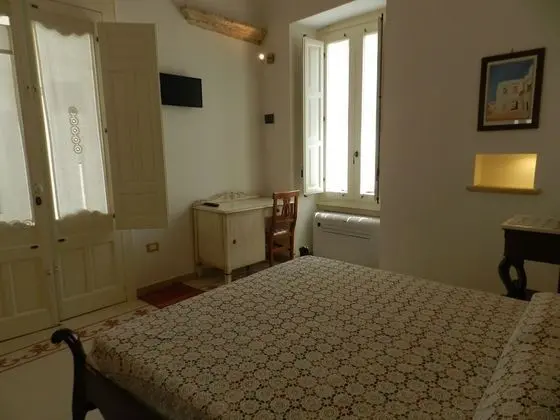 Tek Büyük Yataklı Oda