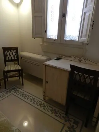 Üç Kişilik Oda