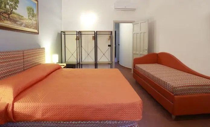 Comfort Dört Kişilik Oda