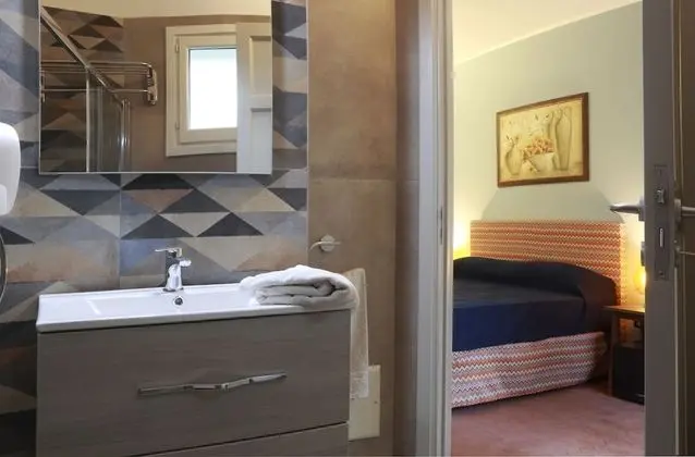 Comfort Tek Büyük veya İki Ayrı Yataklı Oda