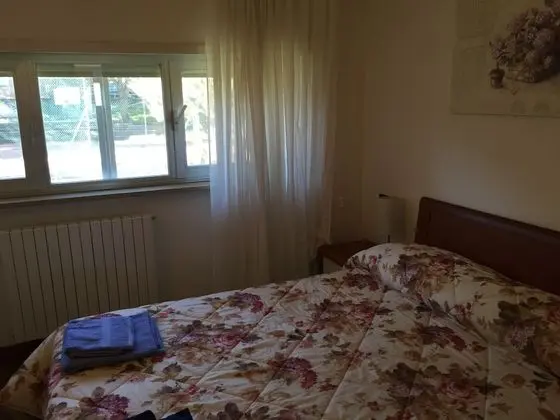 Basic Tek Büyük Yataklı Oda, 1 Yatak Odası, Sigara İçilebilir, Tepe Manzaralı