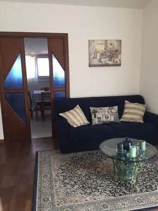 Basic Tek Büyük Yataklı Oda, 1 Yatak Odası, Sigara İçilebilir, Tepe Manzaralı