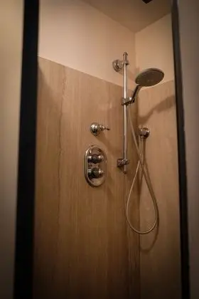 Deluxe Süit, Banyolu/Duşlu