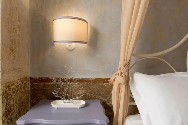 Tek Büyük Yataklı Oda, Deniz Manzaralı (Titano)