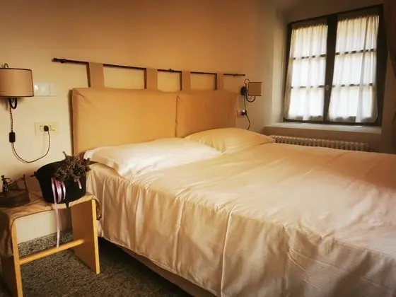 Standard Tek Büyük veya İki Ayrı Yataklı Oda