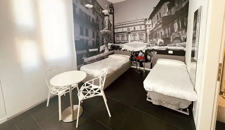 Deluxe Dört Kişilik Oda, Banyolu/Duşlu