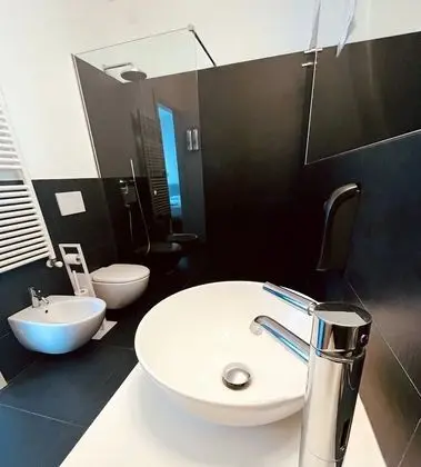 Deluxe Dört Kişilik Oda, Banyolu/Duşlu