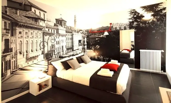 Deluxe Tek Büyük Yataklı Oda, Banyolu/Duşlu