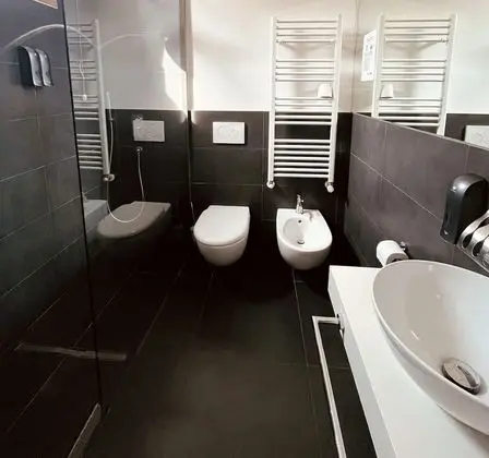 Deluxe Tek Büyük Yataklı Oda, Banyolu/Duşlu