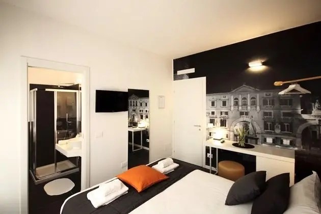 Standard Tek Büyük Yataklı Oda, Banyolu/Duşlu