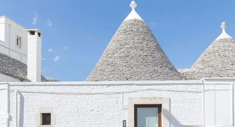 Trullo Melograno