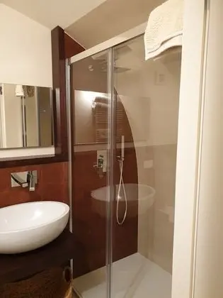 Tek Büyük Yataklı Oda, Özel Banyo