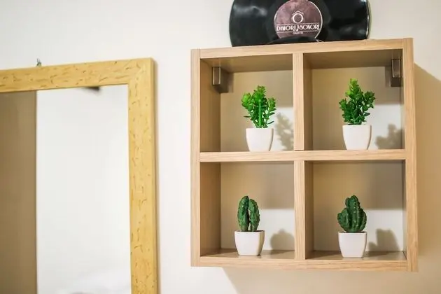 Economy Üç Kişilik Oda