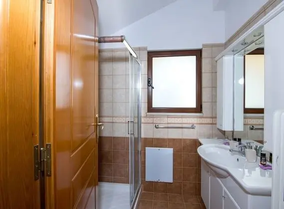 Villa, 4 Yatak Odası, Şömine