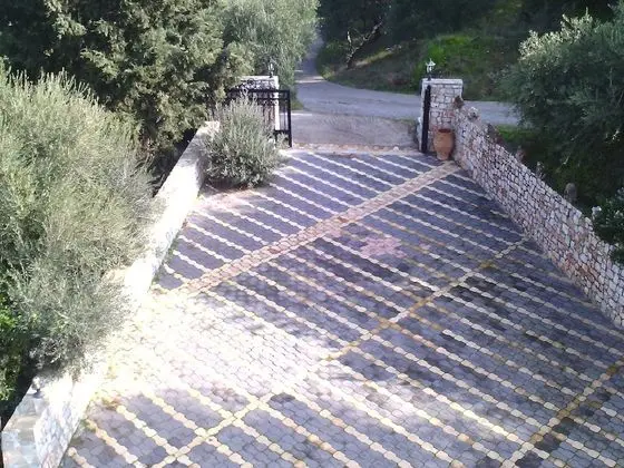 Villa, 4 Yatak Odası, Şömine