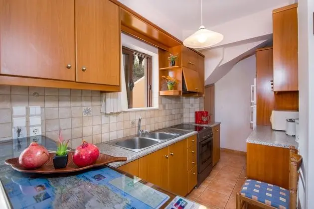 Family Villa, 4 Yatak Odası, Kişiye Özel Havuzlu (Dimosthenis)