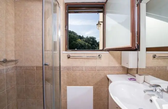 Family Villa, 4 Yatak Odası, Kişiye Özel Havuzlu (Dimosthenis)