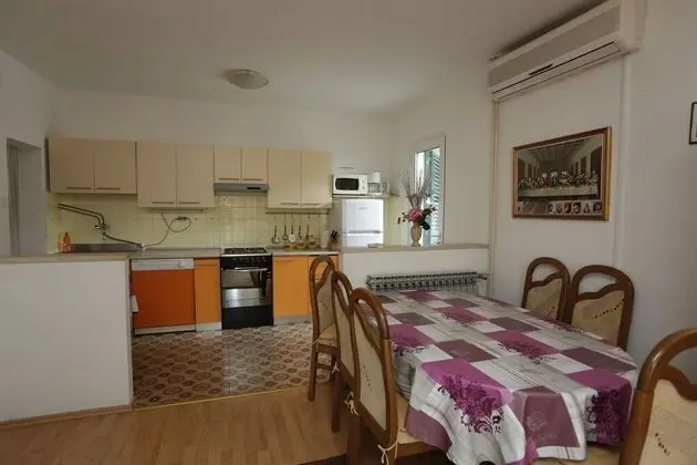 Apart Daire (Dina - 3 bedrooms - A1(6))
