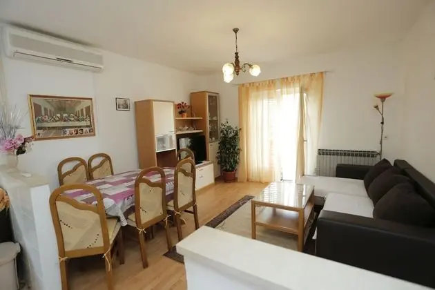 Apart Daire (Dina - 3 bedrooms - A1(6))