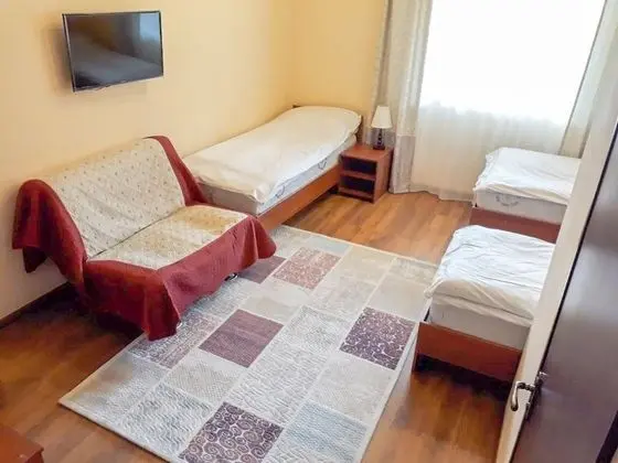 Basic Üç Kişilik Oda