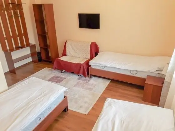 Basic Üç Kişilik Oda