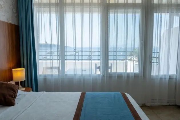 Çift Kişilik, Deniz Manzaralı, Balkonlu