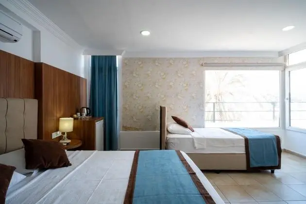 Deluxe Oda Balkonlu, Deniz Manzaralı, Balkonlu