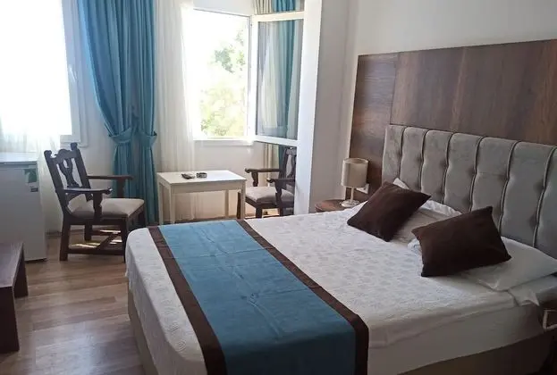 Standard Tek Büyük Yataklı Oda, Şehir Manzaralı