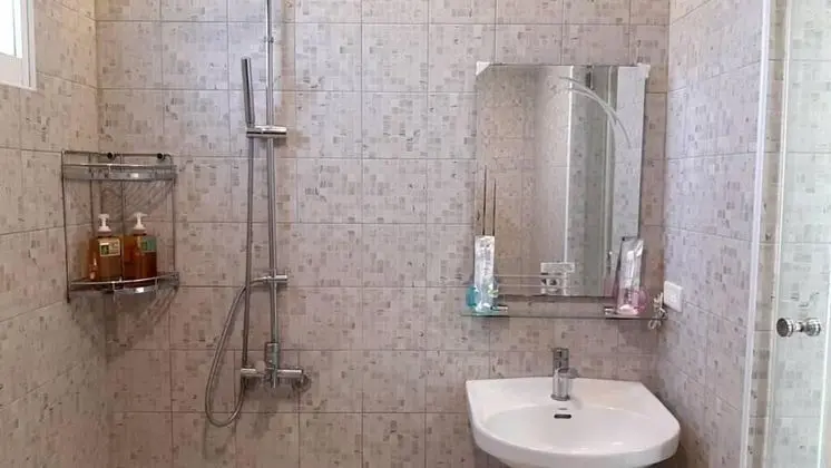Economy Tek Büyük Yataklı Oda