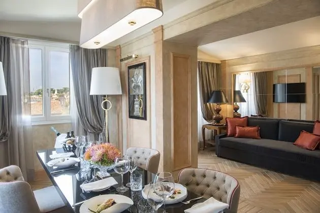 Roman Dream Suite (Suite Temptation)