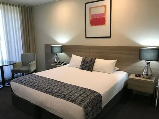 Hot Deal Room