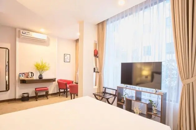 Deluxe Tek Büyük Yataklı Oda