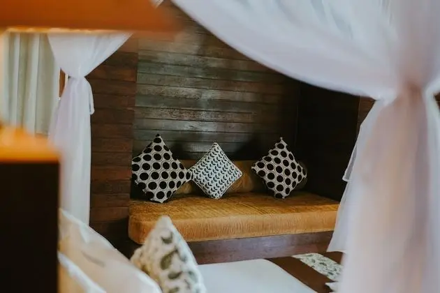 Standard Bungalov, Havuz Manzaralı