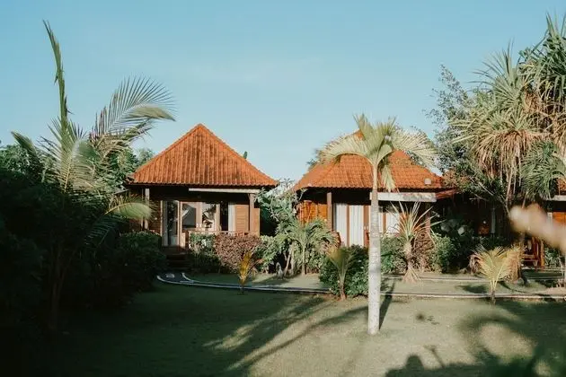 Standard Bungalov, Havuz Manzaralı
