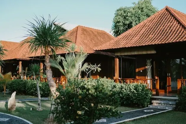 Standard Bungalov, Havuz Manzaralı