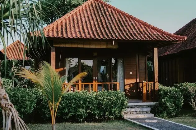 Standard Bungalov, Havuz Manzaralı