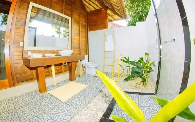 Standard Bungalov, Havuz Manzaralı