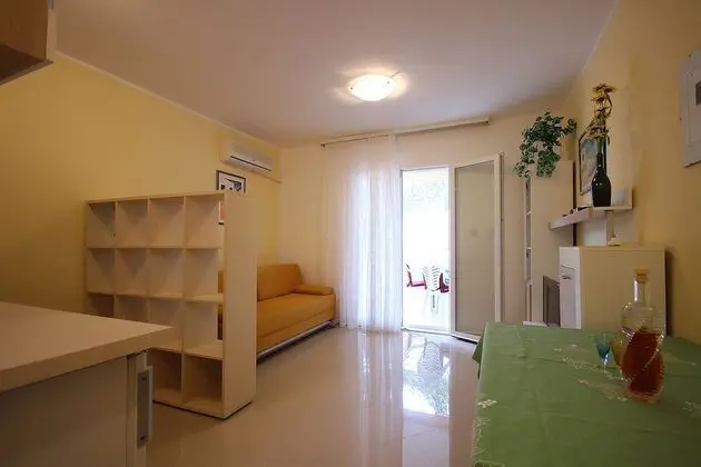 Apart Daire (Dino - apartments with hot tub - A3(2)
