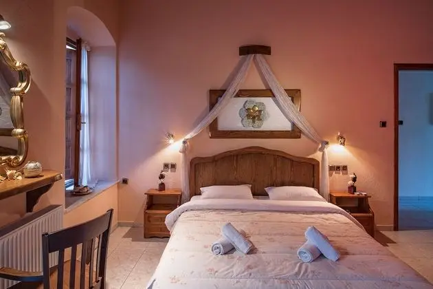 Tek Büyük veya İki Ayrı Yataklı Oda, Balkon, Deniz Manzaralı