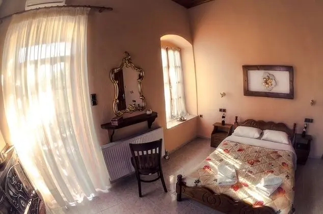 Tek Büyük veya İki Ayrı Yataklı Oda, Balkon, Deniz Manzaralı