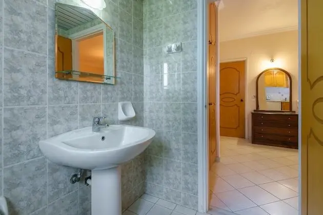 Tek Büyük Yataklı Oda, Balkon