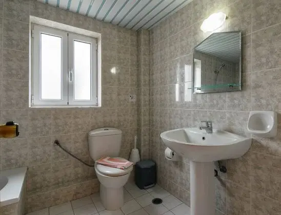 Tek Büyük Yataklı Oda, Balkon
